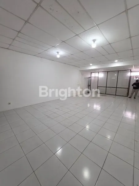 image DISEWA RUKO DIPINGGIR JALAN DI PUSAT KOTA (6)