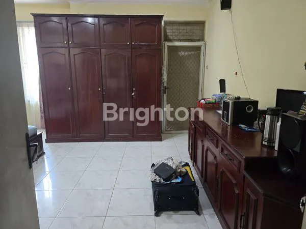 image HUNIAN NYAMAN SUNTER GARDEN, 180 M², HADAP SELATAN (6)