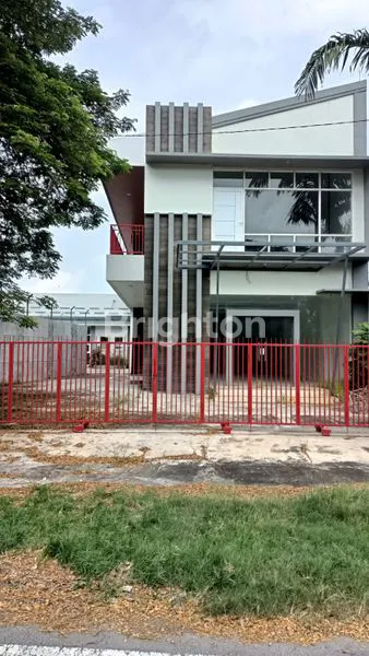 image DIJUAL PROPERTI EX CAFE, BANGUNAN BARU & SIAP DIPAKAI (3)