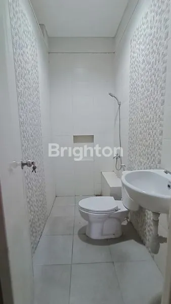 image RUMAH MINIMALIS MODERN DI KEBRAON KARANGPILANG (4)