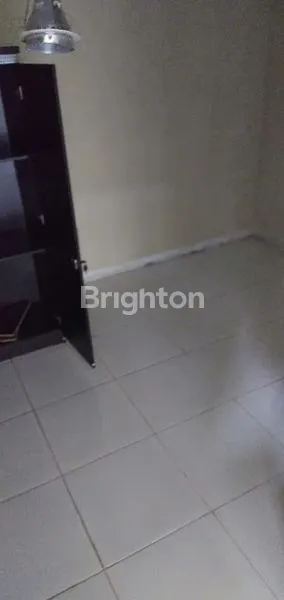 image RUMAH NYAMAN KEKINIAN BERADA DILOKASI STRATEGIS CIDENG BARAT (8)