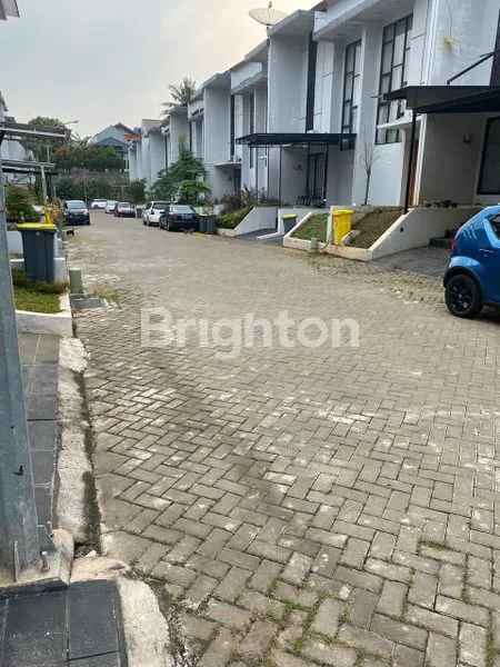 image “RUMAH MINIMALIS MODERN, LOKASI MAKSIMAL – DEKAT MRT & SEKOLAH UNGGULAN!” (5)