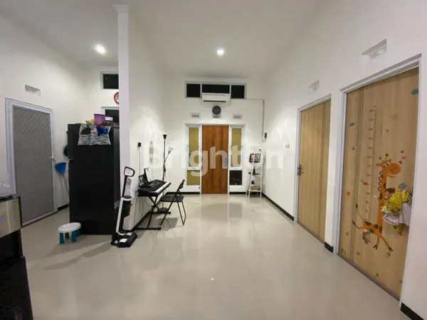 image RUMAH BAGUS SIAP HUNI (TANPA RENOV)  PERUMAHAN WAHID REGENCY MRANGGEN KOTA SEMARANG (7)