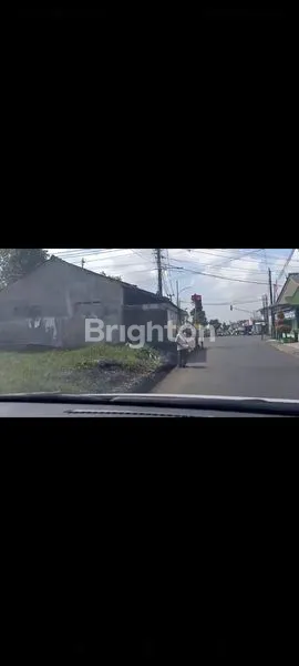 image TANAH PINGGIR JLN UTAMA (1)