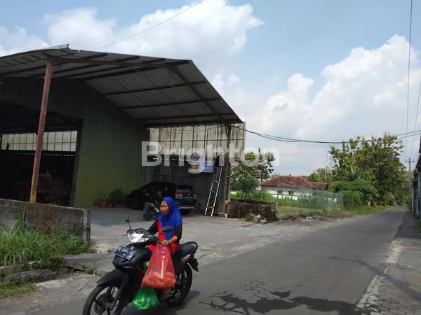 image GUDANG PRAMBANAN PIYUNGAN KM 4,5 (4)