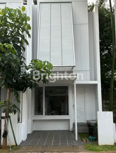 image RUMAH 2 LANTAI BSD SEMI FURNISHED SIAP HUNI AMAN NYAMAN LOKASI PREMIUM (2)