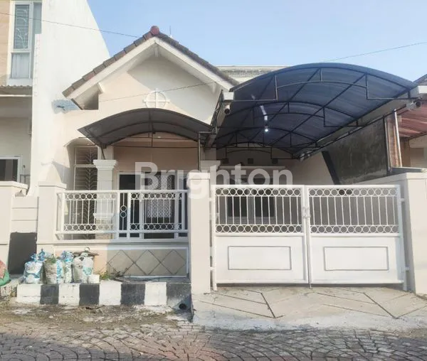 image RUMAH NIRWANA EKSEKUTIF BARU RENOV SIAP PAKAI DEKAT MERR RUNGKUT, BARUK, UPN, KAMPUS DINAMIKA (STIKOM), IPH, TRANSMART, NGINDEN, TENGGILIS UBAYA (1)