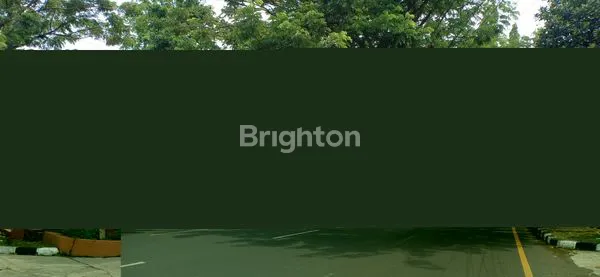 image RUMAH LOKASI STRATEGIS DI JALAN UTAMA (3)