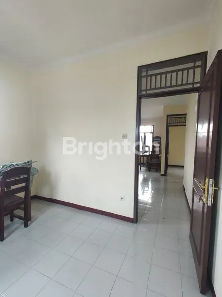 image JUAL KOSAN DEKAT STAN BINTARO 8 KAMAR (3)