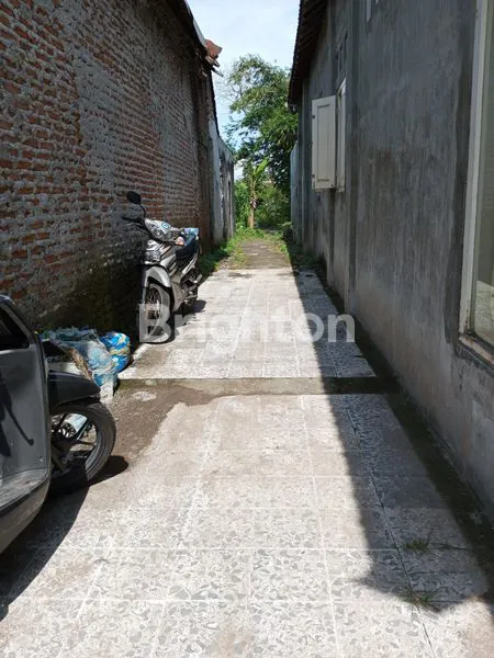 image TANAH DI COREKAN KALIOMBO (2)