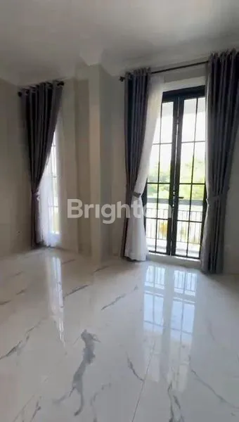 image RUMAH FULL FURNISHED CITRALAND HELVETIA 3 TINGKAT (5)