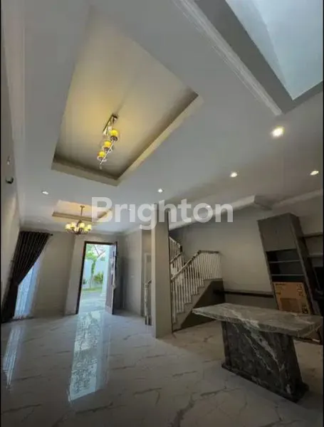 image RUMAH FULL FURNISHED CITRALAND HELVETIA 3 TINGKAT (2)