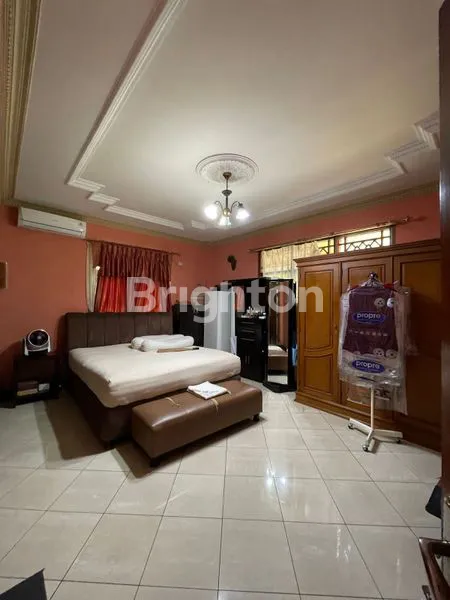 image JUAL RUMAH VILA HALAMAN LUAS KOMPLIT JURANG MANGU PONDOK AREN (8)