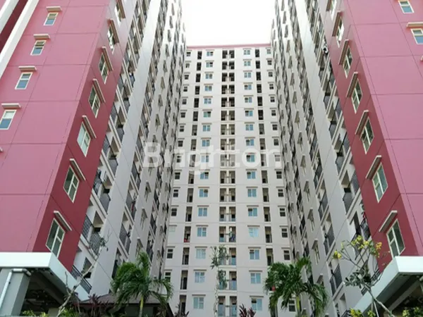 APARTEMEN GREEN PARK VIEW ,2BR,AREA PRIVATE,TOWER GARDENIA,CENGKARENG JAKARTA BARAT