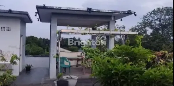 image RUMAH 3 LANTAI LAHAN LUAS 600 M2 DI BSD, SEMI FURNISH SIAP HUNI LOKASI STRATEGIS (6)