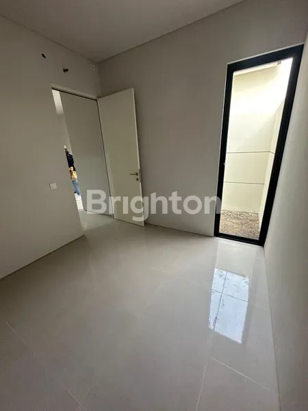 image RUMAH DI PERUMAHAN OPRA CITY GRESIK CERME (7)