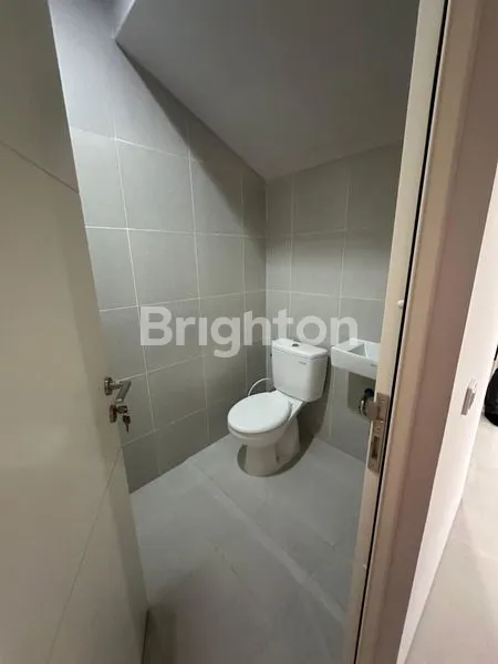 image RUMAH DI PERUMAHAN OPRA CITY GRESIK CERME (6)