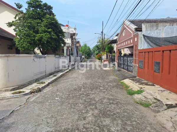 image RUMAH HOOK LUAS DI JATIWARINGIN ASRI, DEKAT TOL PONDOK GEDE & LRT JATIBENING (8)