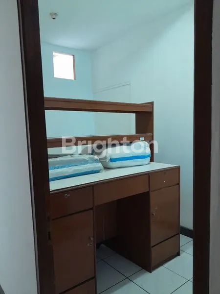 image RUKO 4 1/2 LANTAI SIAP HUNI CIDENG (5)