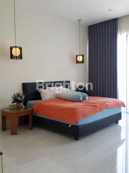 image RUMAH MEWAH CLUSTER PALM BEACH SIAP HUNI (3)