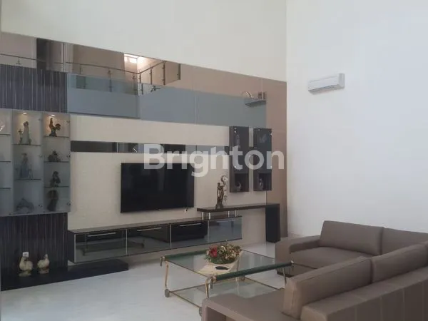 image RUMAH MEWAH CLUSTER PALM BEACH SIAP HUNI (4)