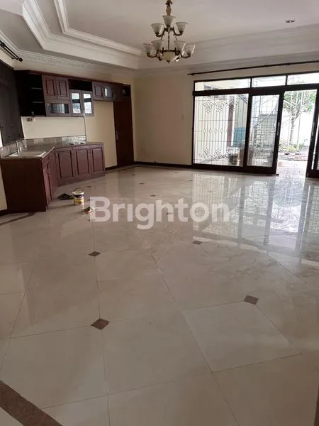 image RUMAH MANYAR KERTOARJO (4)