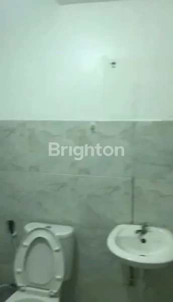 image RUKO DISEWAKAN DI KEROBOKAN DEKAT SEMINYAK BALI  (4)