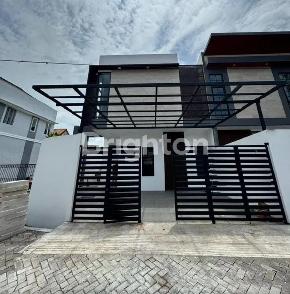 image SUTOREJO BARU GRESS HOOK ROW JALAN LEBAR SIAP HUNI (1)