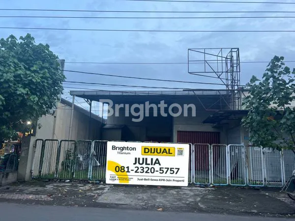 image RUMAH / GUDANG / KANTOR LUAS TANAH 636 M² LOKASI SANGAT STRATEGIS (1)