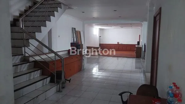 image RUKO SIAP PAKAI DI K.H. HASYIM ASHARI ROXY.  JAKARTA PUSAT (5)