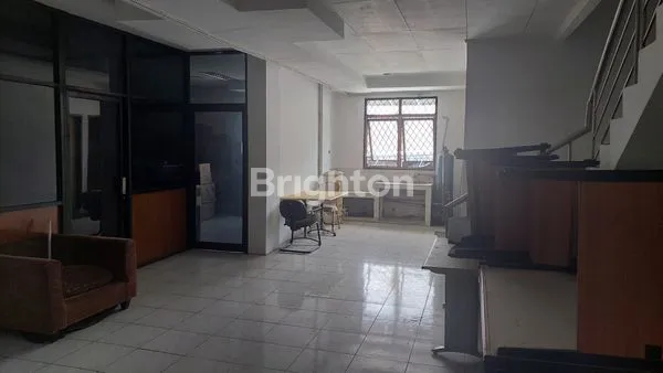 image RUKO SIAP PAKAI DI K.H. HASYIM ASHARI ROXY.  JAKARTA PUSAT (7)