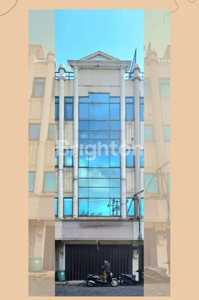 image COCOK UNTUK USAHA RUKO LOKASI PENGAMPON SQUARE !! (1)