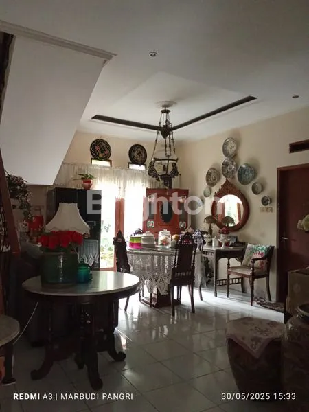 image MEWAH 190 M² DI PISANGAN CIRENDEU – SHM, AKSES MUDAH KE MRT (2)