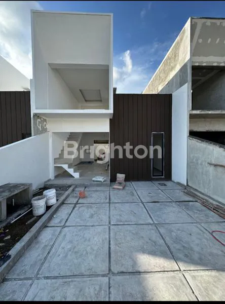 image RUMAH BARU GRESS BELUM PERNAH DITEMPATI LOKASI BUDURAN (2)