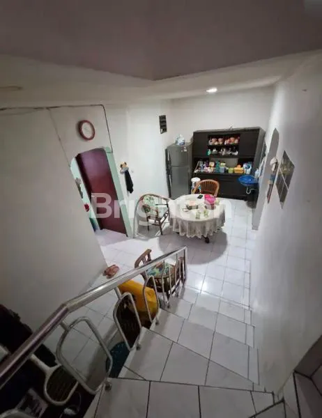 image RUMAH 2 LANTAI GADING SERPONG SIAP HUNI AMAN NYAMAN LOKASI STRATEGIS (4)