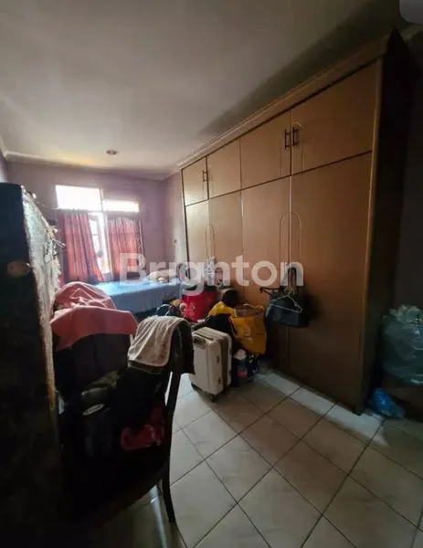 image RUMAH 2 LANTAI GADING SERPONG SIAP HUNI AMAN NYAMAN LOKASI STRATEGIS (8)