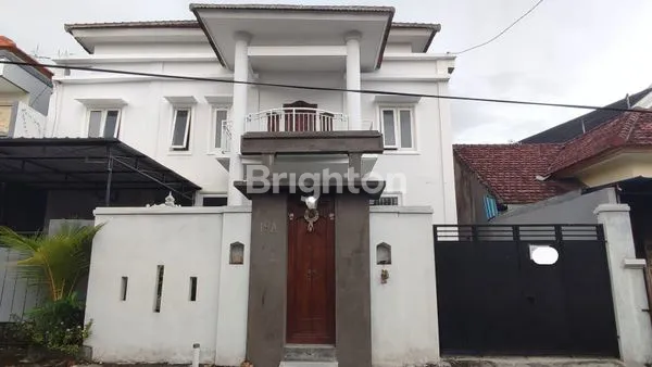 image DI SEWAKAN RUMAH 2 LANTAI JALAN TUKAD BATANGHARI (1)