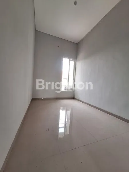 image  RUMAH KEBRAON SURABAYA BARU GRESS (4)