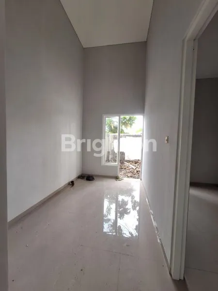 image  RUMAH KEBRAON SURABAYA BARU GRESS (5)