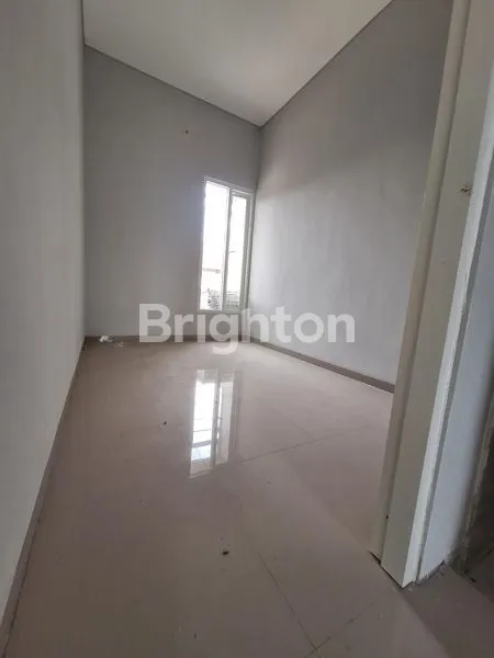 image  RUMAH KEBRAON SURABAYA BARU GRESS (7)