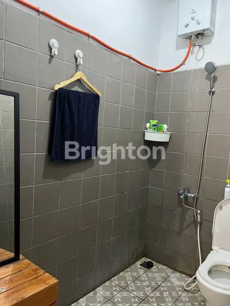 image DIJUAL 1 UNIT RUMAH 2 LANTAI KEKINIAN DI SAYAP BUAHBATU, HANYA 350 METER KE GRIYA YOGYA BUAHBATU (8)