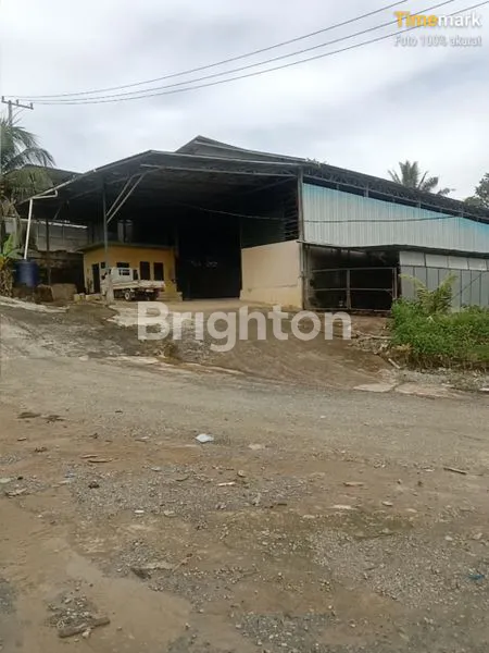 image SEWA GUDANG MEGAH 360M² DI SOEKARNO HATTA, AKSES TRONTON (8)