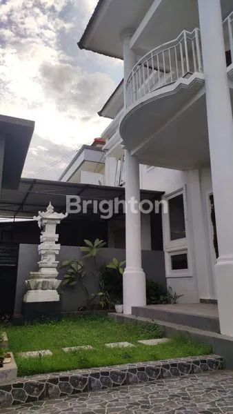 image DI SEWAKAN RUMAH 2LANTAI TUKAD BATANG HARI (8)