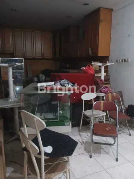 RUKO GANDENG PALMERAH