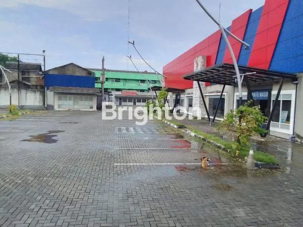 image TANAH DAN BANGUNAN EX SHOWROOM DI CENGKARENG ADA IMB BANGUN HOTEL 10 LANTAI (1)