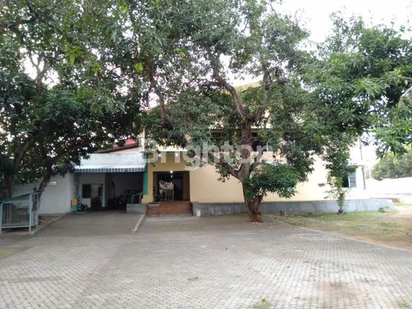 image GUDANG BERAS DI TUBAN JAWA TIMUR (1)