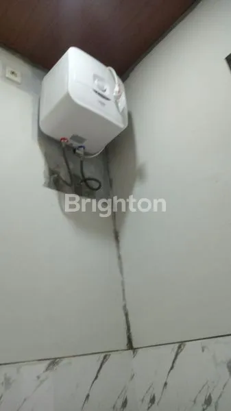 image RUMAH MEWAH BANGUNAN BARU (7)