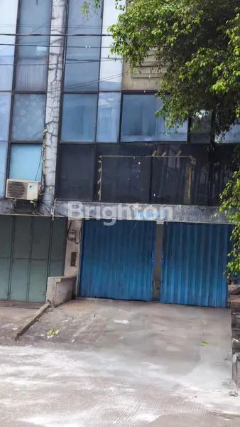 RUKO DHI, DUTA HARAPAN INDAH: AREA KOMERSIAL DI PENJARINGAN, JAKARTA UTARA