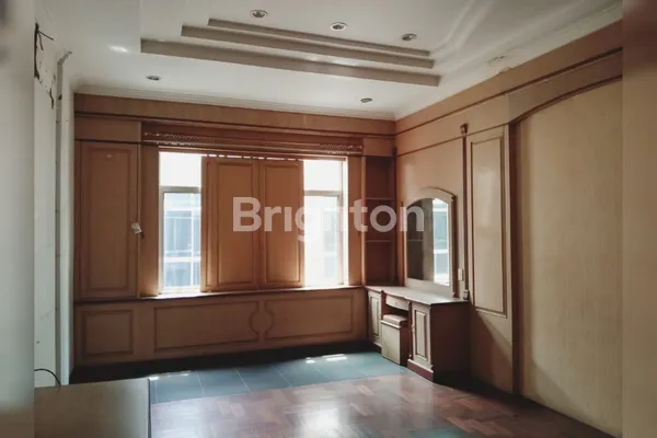 image RUKO 3,5 TINGKAT JLN ASIA MEGA MAS MEDAN (5)