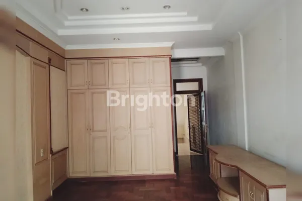 image RUKO 3,5 TINGKAT JLN ASIA MEGA MAS MEDAN (6)